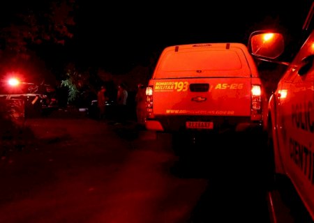 Homem é morto a golpes de foice e tem corpo jogado em córrego