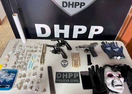 Polícia Civil prende suspeito de homicídio, apreende armas de fogo, drogas e apetrechos utilizados em roubos