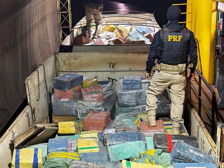 Carga de drogas que sai em carreta no MS, é apreendida no PR, mais de 27 toneladas