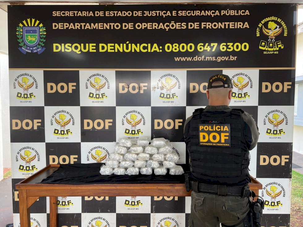 DOF apreende drogas em tanque de combustível de veículo