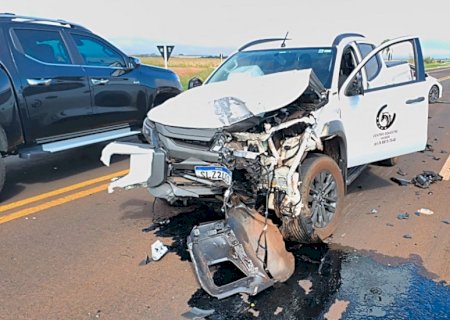 Acidente com capotamento deixa um morto e 2 feridos na BR-463