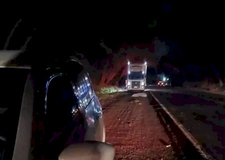 Homem morre atropelado por caminhão próximo ao Presídio Federal