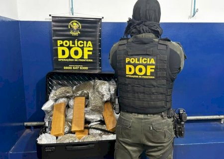 Mulher é presa em ônibus pelo DOF com maconha e skunk