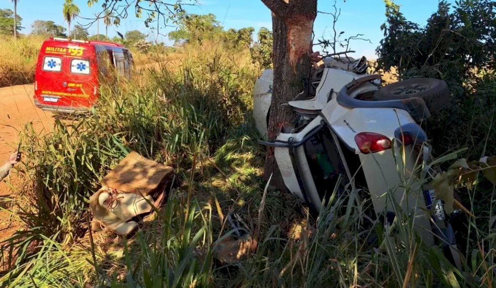 Chega a 4 número de trabalhadores mortos em acidente envolvendo uma caminhonete em estrada vicinal