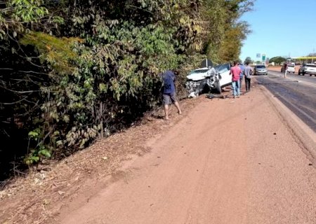 Famila morre em acidente na BR-153, criança de 02 anos é a única sobrevivente