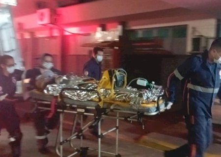 Morre rapaz baleado com tiro no peito em Dourados; autor se apresenta na Depac