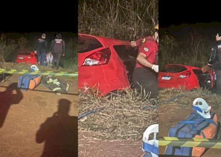 Mulher morre e quatro ficam feridos em colisão entre carro e ônibus na BR-163