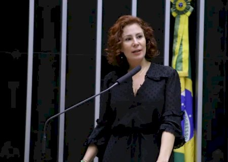 Justiça da Itália mantém prisão de Zambelli após audiência de custódia