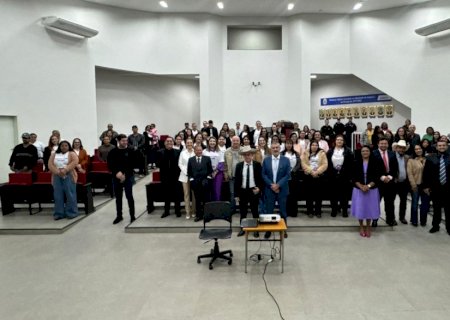 Prefeitura de Angelica da início às ações da Campanha Agosto Lilás na  Câmara Municipal