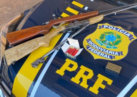 PRF prende motorista embriagado com duas armas de fogo na BR-267