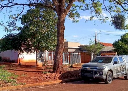 Autor de assalto em loja de doces morre em confronto com a polícia