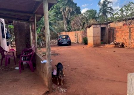 Mulher é morta a tiros pelo companheiro em cidade no MS
