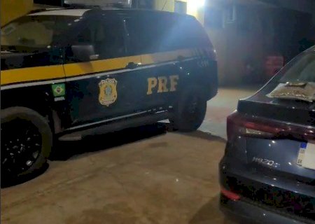 PRF apreende 1,5 kg de skunk e prende dois homens