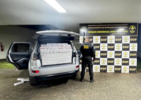 DOF apreende carro carregado com cigarros contrabandeados que seguia para o Paraná