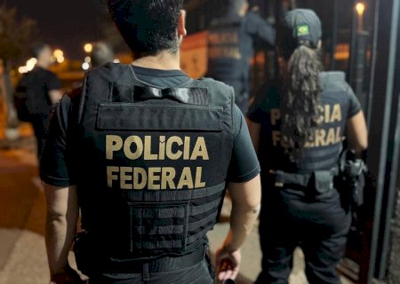 PF cumpre mandados em operação contra tráfico de drogas transportado em tanque de veículos