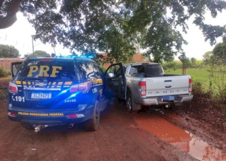 PRF apreende 1,2 tonelada de maconha em Terenos