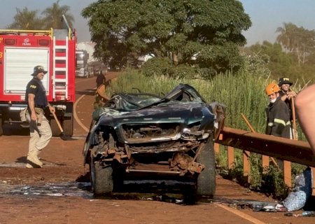 Acidente grave com vítima fatal interrompe trânsito na BR-267