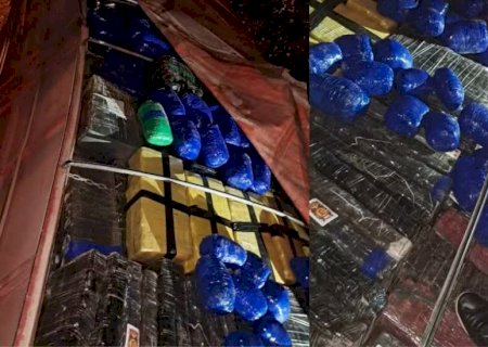 Comboio com mais de 15 veículos é interceptado perto do Paraná, e operação apreende 50 toneladas de maconha