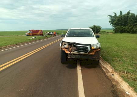 Ivinhema - Colisão entre Hilux e Corolla deixa passageiro ferido na MS-141
