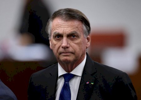 Câmara aprova projeto de redução de penas que beneficia o ex-presidente Bolsonaro
