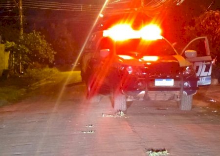 Homem agride companheira, é esfaqueado e acaba preso pela Polícia Militar