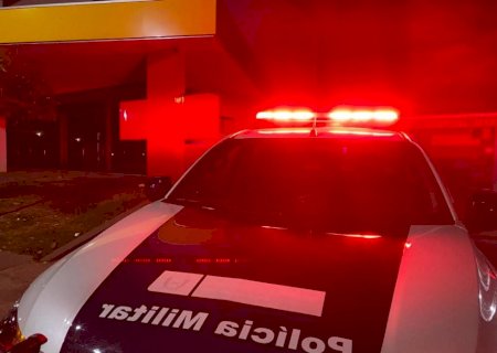 Tomado por ciúmes, homem ameaça incendiar casa com companheira dentro após ida ao carnaval