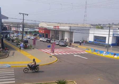 Ivinhema - Comércio fecha as portas na terça-feira(17) carnaval