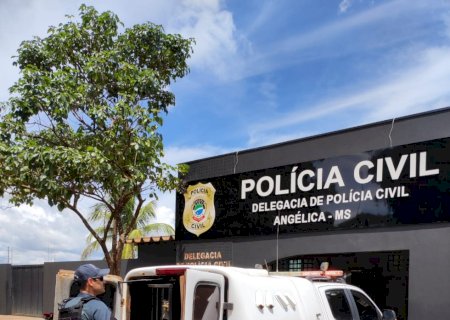 Angélica - Homem armado com faca e som alto é preso por perturbação de sossego