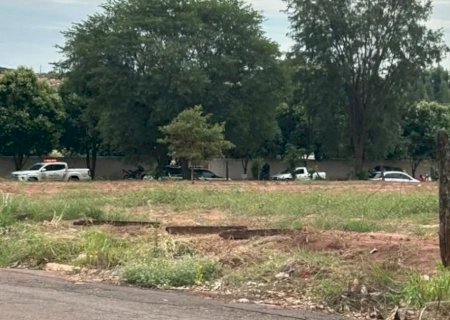 Vítima de feminicidio - Polícia invega violação de túmulo e necrofilia em cemitério