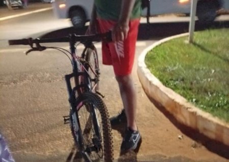 Angélica - Acidente entre carro e bicicleta deixa uma vítima fatal