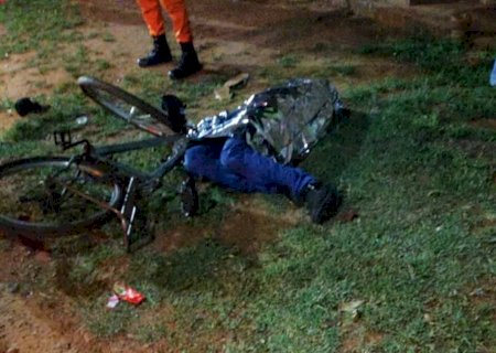 Homem de 38 anos é morto a tiros no noite de sexta-feira
