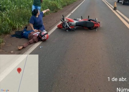 Acidente entre carro motocicleta deixa homem ferido na MS-134, em Nova Andradina