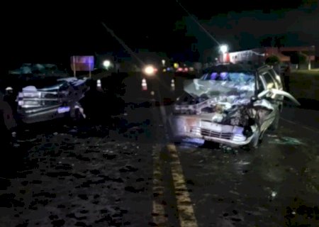Colisão frontal deixa um morto e cinco feridos na BR-463, em Dourados