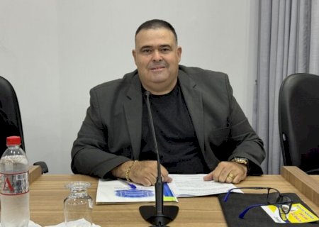 Prof. Erlon pede implantação do Programa Sentinelas Rurais, ponto de ônibus com cobertura e assentos e redutor de velocidade (quebra-molas)